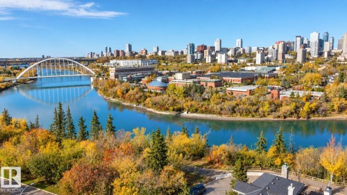 10068 90 Avenue Nw, Edmonton, AB 