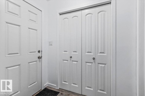 3122 Arthurs Crescent Sw, Edmonton, AB 