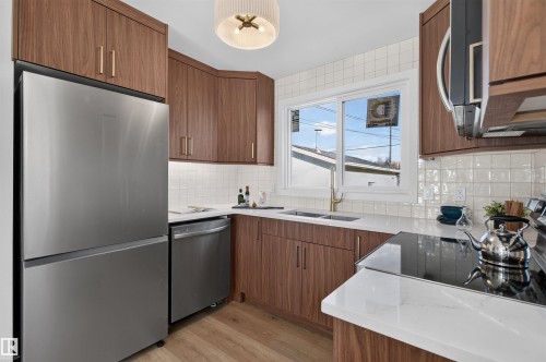 8507 52 Street Nw, Edmonton, AB 