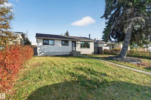 8507 52 Street Nw, Edmonton, AB 