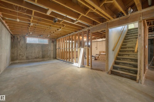 10226 72 St Nw, Edmonton, AB 