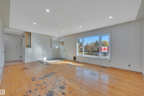 10226 72 St Nw, Edmonton, AB 