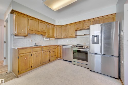 10226 72 St Nw, Edmonton, AB 