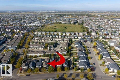 9056 Shaw Way Sw, Edmonton, AB 