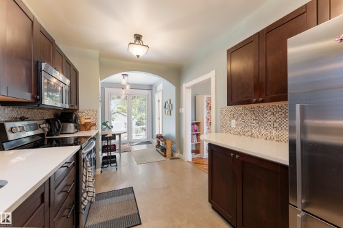 11225 127 Street Nw, Edmonton, AB 