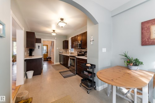 11225 127 Street Nw, Edmonton, AB 