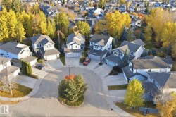 4616 209 Street NW  Edmonton, AB T6M 0G5