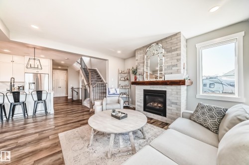 22380 93 Avenue Nw, Edmonton, AB 