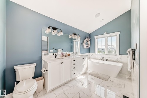 22380 93 Avenue Nw, Edmonton, AB 