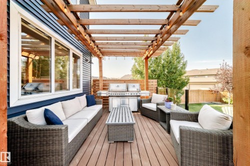 22380 93 Avenue Nw, Edmonton, AB 