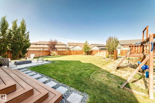 22380 93 Avenue Nw, Edmonton, AB 