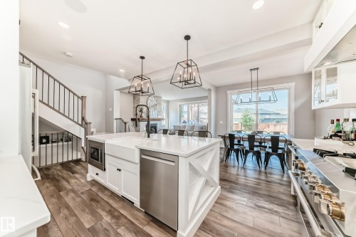 22380 93 Avenue Nw, Edmonton, AB 