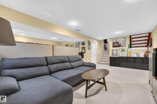 1005 Ormsby Crescent Nw, Edmonton, AB 