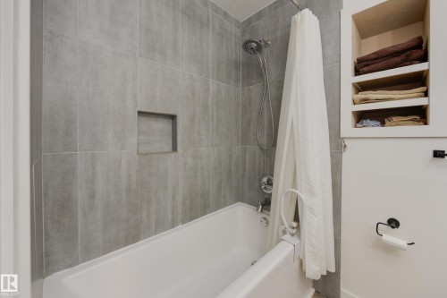 1 Anita Crescent, St. Albert, AB 