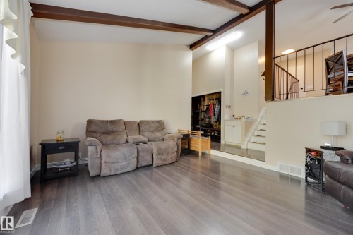 1 Anita Crescent, St. Albert, AB 
