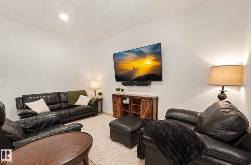 2497 Kelly Circle Circle Sw, Edmonton, AB 
