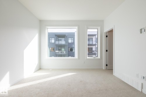 7439 May Common Nw, Edmonton, AB 