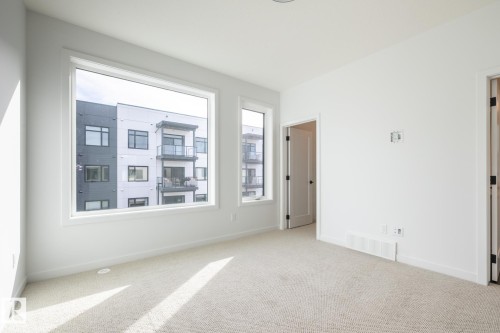 7439 May Common Nw, Edmonton, AB 