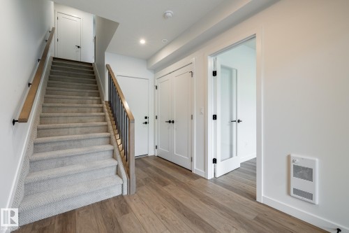 7439 May Common Nw, Edmonton, AB 
