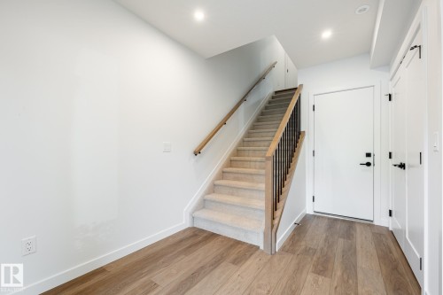 7439 May Common Nw, Edmonton, AB 
