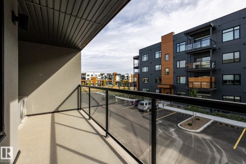 7439 May Common Nw, Edmonton, AB 