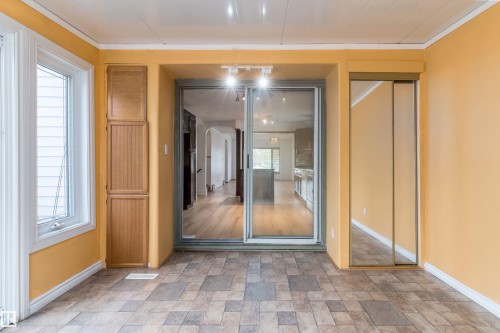 18739 72 Avenue Nw, Edmonton, AB 