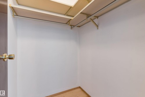 Integrated shelving system with hanging rod - 18739 72 Avenue Nw, Edmonton, AB 