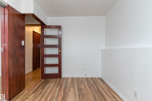 Wood-finish flooring - 18739 72 Avenue Nw, Edmonton, AB 