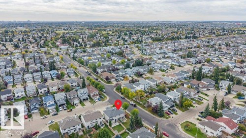 Residential neighborhood featuring mature trees and established homes - 11448 169 Avenue Nw, Edmonton, AB 