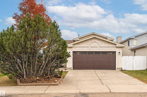18 ABERDEEN Way   Stony Plain, AB T7Z 1K1