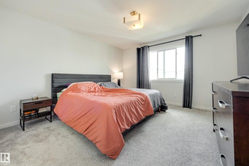 2461 Kelly Circle Circle Sw, Edmonton, AB 
