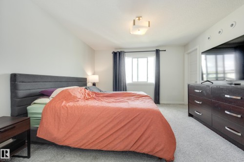 2461 Kelly Circle Circle Sw, Edmonton, AB 