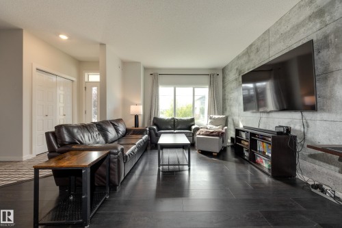 2461 Kelly Circle Circle Sw, Edmonton, AB 