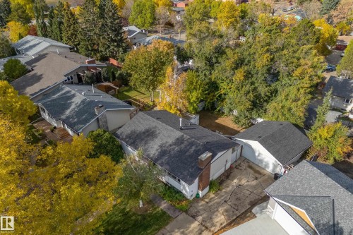 22 Falcon Crescent, St. Albert, AB 