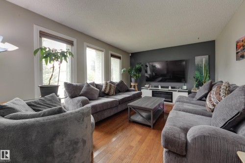 188 Richfield Road Nw, Edmonton, AB 