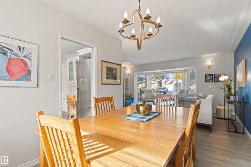 15405 75 Avenue Nw, Edmonton, AB 