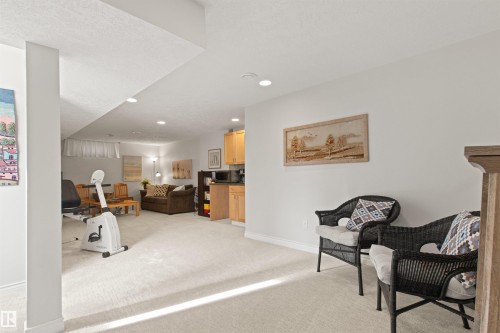 15405 75 Avenue Nw, Edmonton, AB 