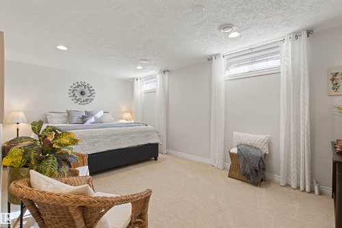 15405 75 Avenue Nw, Edmonton, AB 