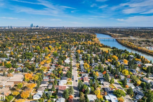 15405 75 Avenue Nw, Edmonton, AB 