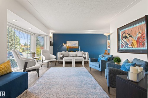 15405 75 Avenue Nw, Edmonton, AB 