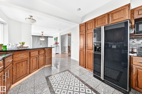 92 Howson Crescent Nw, Edmonton, AB 