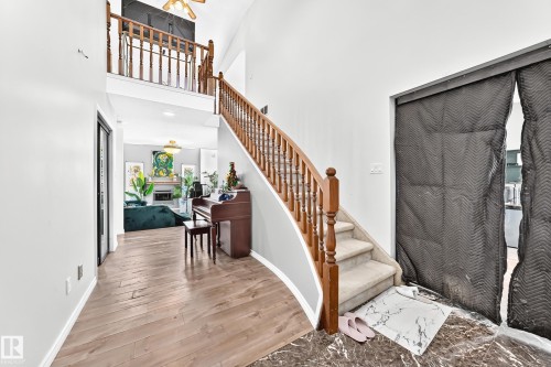 92 Howson Crescent Nw, Edmonton, AB 
