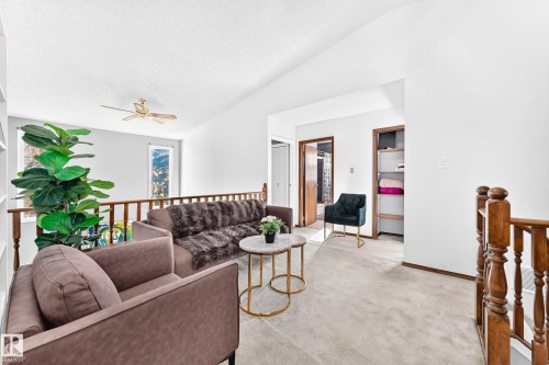 92 Howson Crescent Nw, Edmonton, AB 