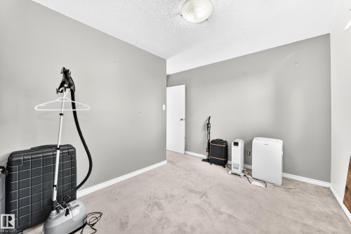 92 Howson Crescent Nw, Edmonton, AB 