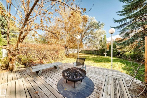 92 Howson Crescent Nw, Edmonton, AB 