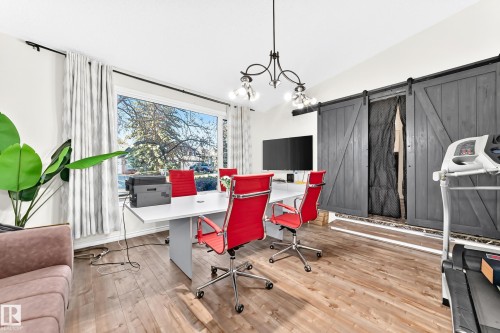 92 Howson Crescent Nw, Edmonton, AB 