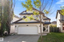 845 GRAHAM Wynd NW  Edmonton, AB T5T 6N4