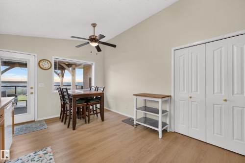 245 River Point(E) Nw, Edmonton, AB 