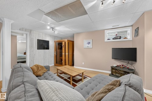245 River Point(E) Nw, Edmonton, AB 