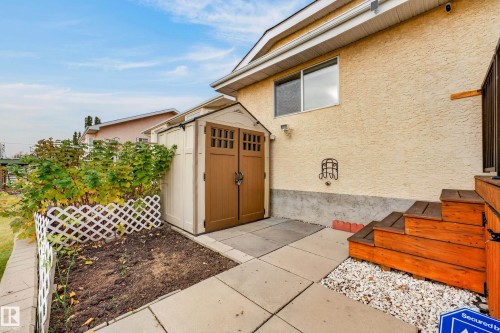 245 River Point(E) Nw, Edmonton, AB 